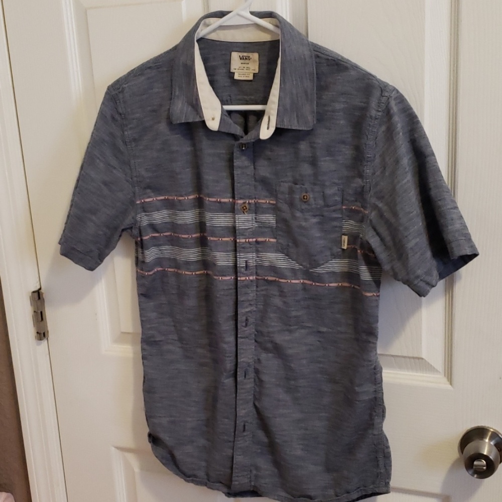 Men's Vans button down shirt